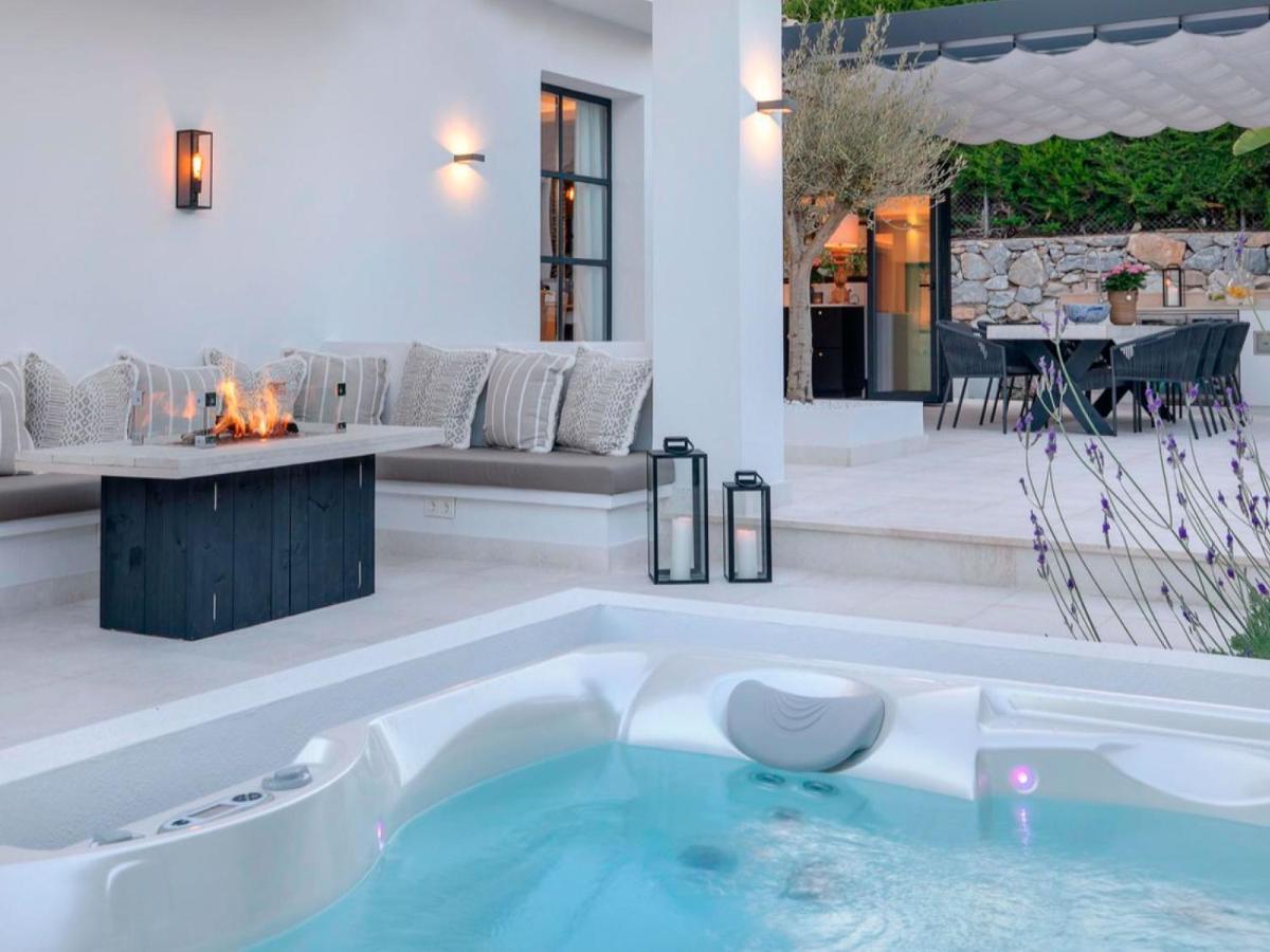 Vacation Marbella I Villa Lina, Golf Valley, Private Heated Pool, Jacuzzi, Close To The Marina Zewnętrze zdjęcie